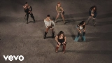Miniatura del vídeo Walk Like This