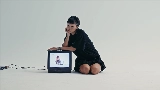 Miniatura del vídeo Seni Bir Ben Anlarım